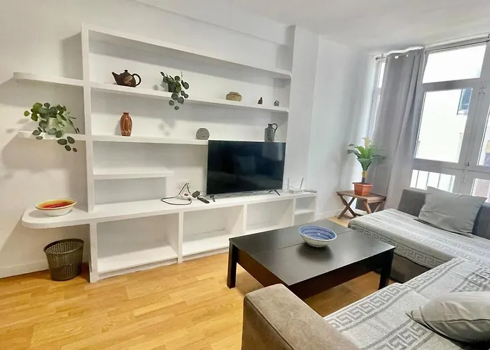 Encantador Apartamento Cerca Del Balcon De Europa